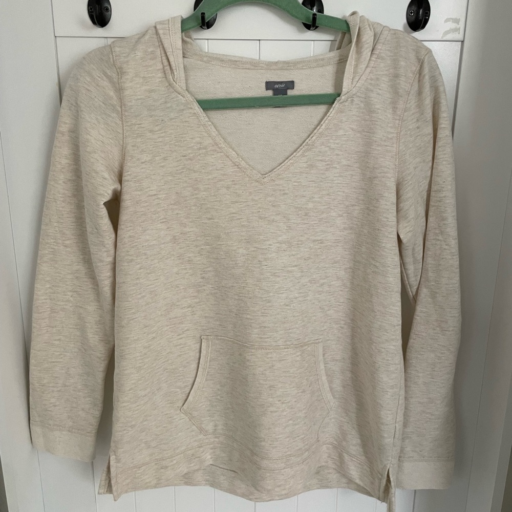 Aerie Oatmeal Hoodie w/front pocket